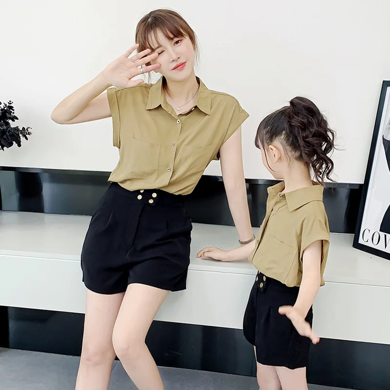 

Mommy And Me Clothes Summer Mom And Daughter Sets Fashion Sleeveless Shirt + Casual Shorts Set Mum Baby Matching