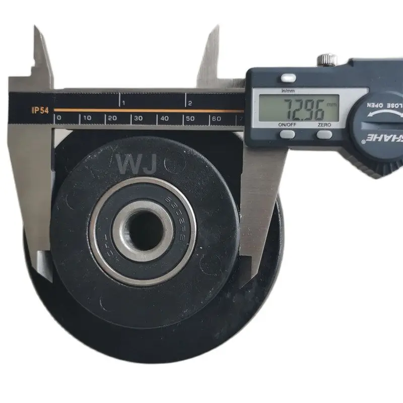 

Пластиковый натяжной ролик для гусеницы 4.26 дюйма