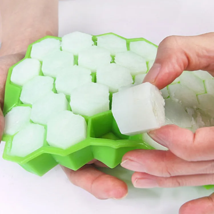 

Silicone Honeycomb Ice Tray with Lid Silicone Ice Mold with Lid 37-hole Soap Mold Chocolate Mold Popsicle Mold Ice Cube