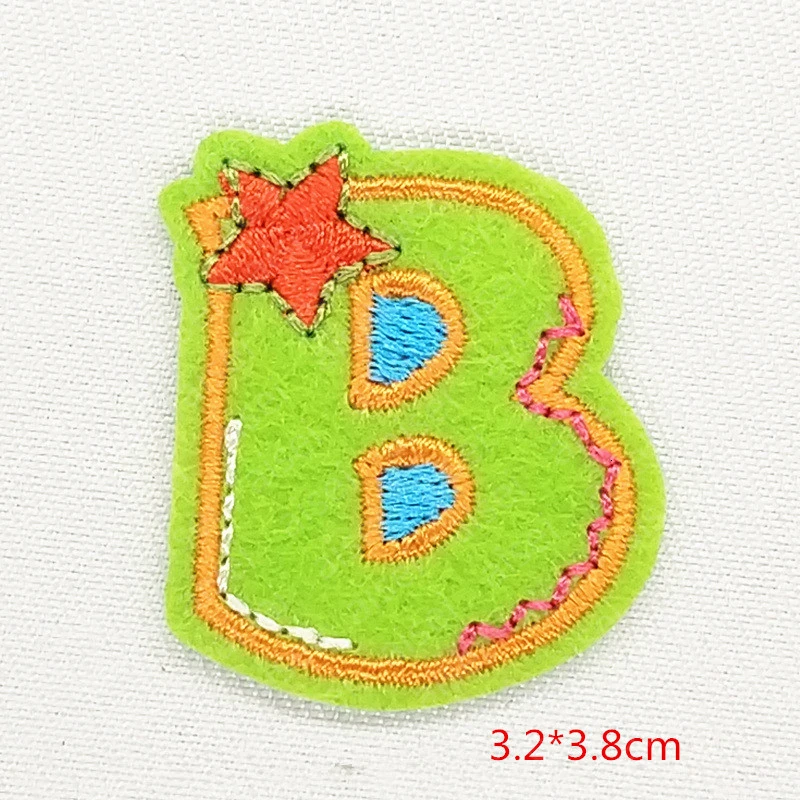 1 шт. цвета с рисунками из мультфильмов надписями английские буквы алфавита патчи