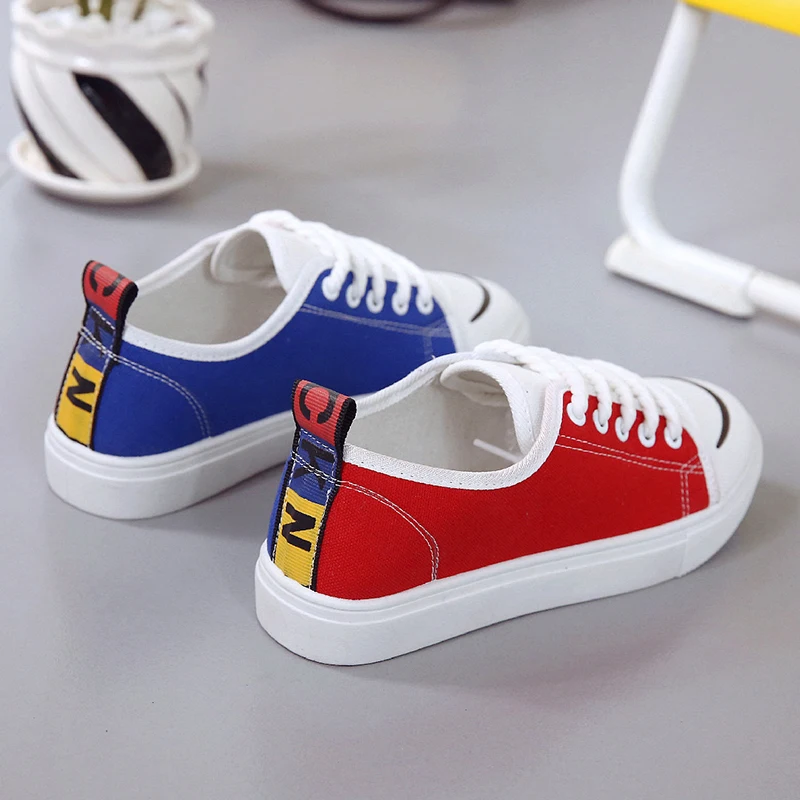 2020 Новая мода Женская полотняная обувь хит Цвет босоножки на низком каблуке со