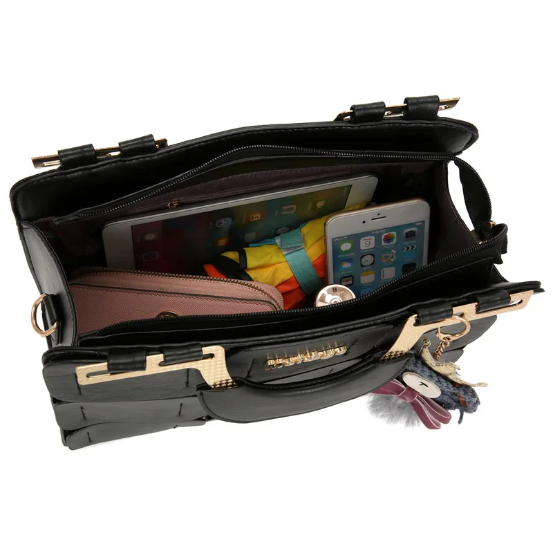 Fashion Lattice Boston Women Shoulder Bag Tassel PU Leather Crossbody Bag Female Messenger Bag Luxury Handbag Purse Day Clutches