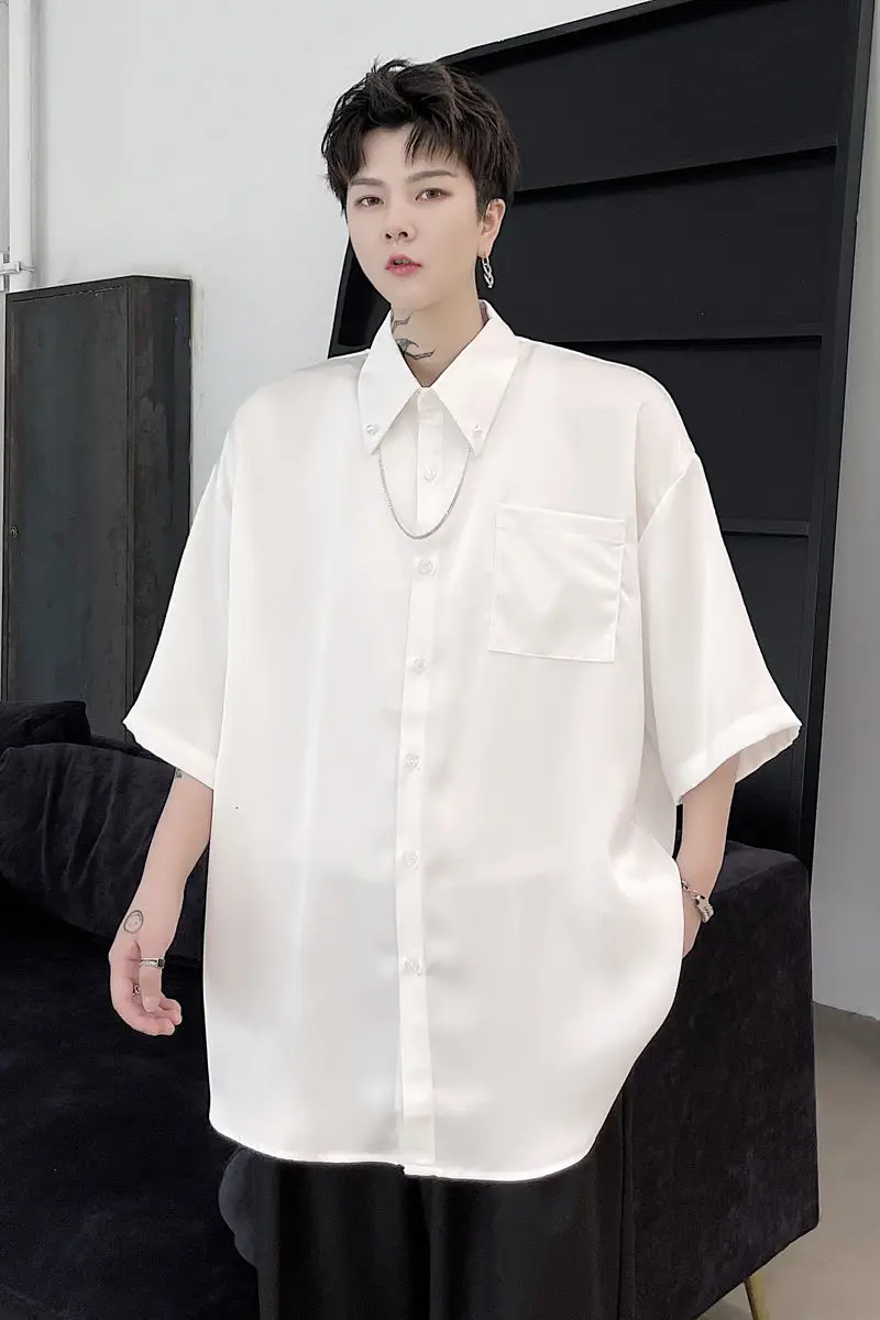 

IEFB 2021 Men's Summer Shirts Solid Color Metal Pendant Loose Men's Short Sleeve Shirt Vintage Clothes Black White Lapel Tops