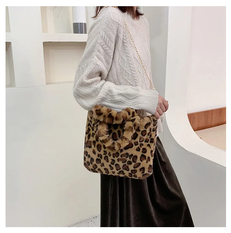 

#H25 Retro Large Capacity Handbag Woman Leopard Plush Handbags 2019 Autumn Winter Big Shoulder Bag Tote Messenger Crossbody Bags