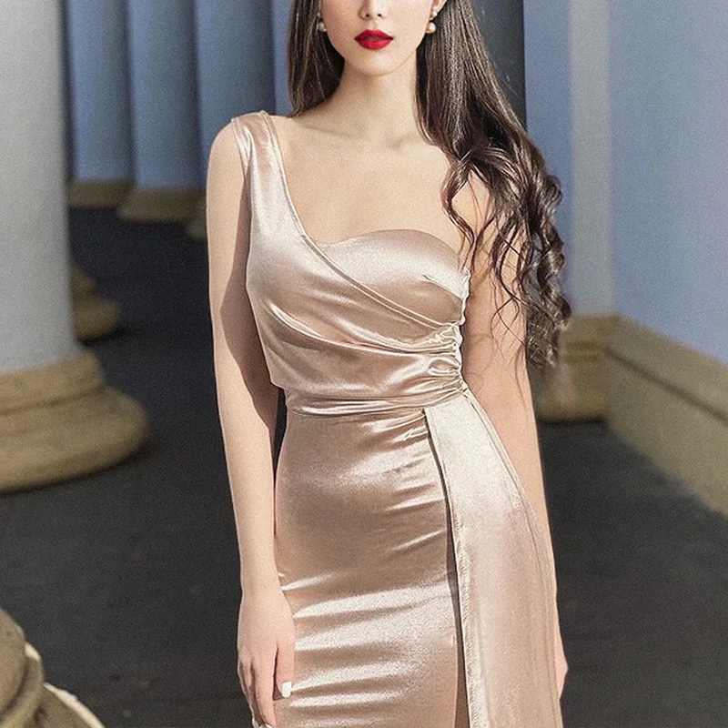 

Лето 2021 новые модные светильник темперамент сексуальное платье с одним плечом богиня темперамент платье с отделкой для женщин