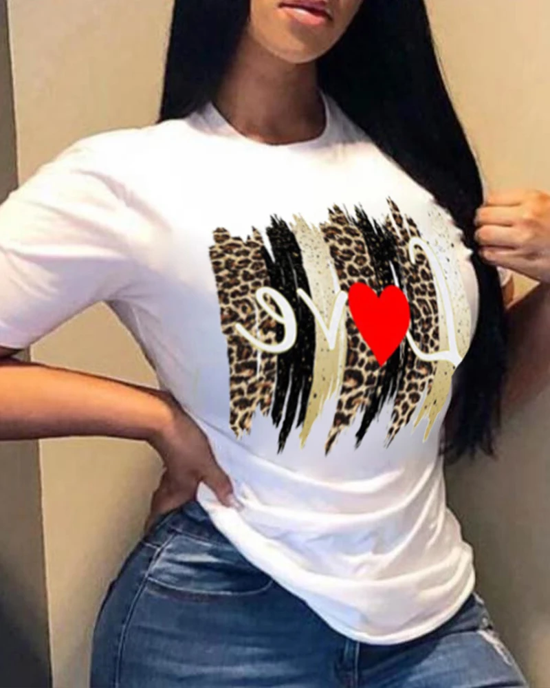 Женская футболка с коротким рукавом, леопардовая футболка с круглым вырезом и надписью и сердечком, повседневный Топ большого размера, летн...