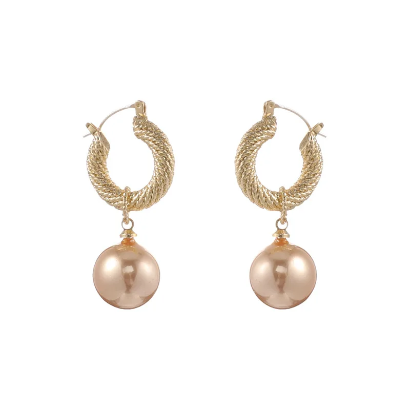 

2021 Korean women's Earrings French retro metal Earrings women's jewelry earrings women's Earrings friends silver jewelry