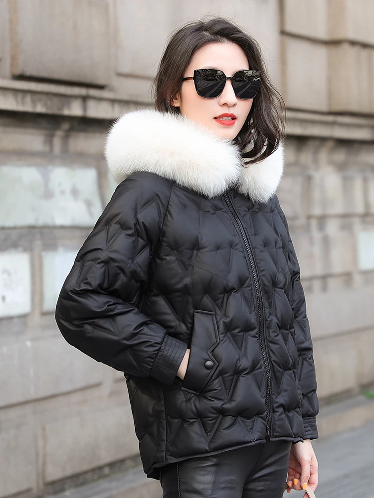 

Real leather down jacket women's new winter 2020 Haining fur coat medium length sheep skin coat fox hair hooded fur