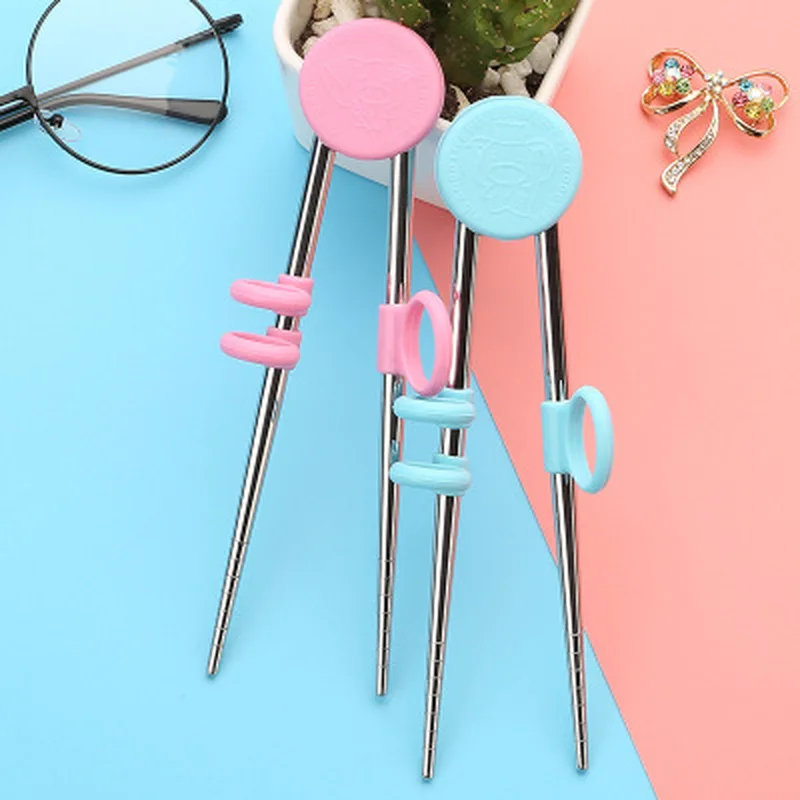 

Learning Training Chopsticks Stainless Steel Chop Sticks for Child Enlightenment Cute Pig Baby Gadgets