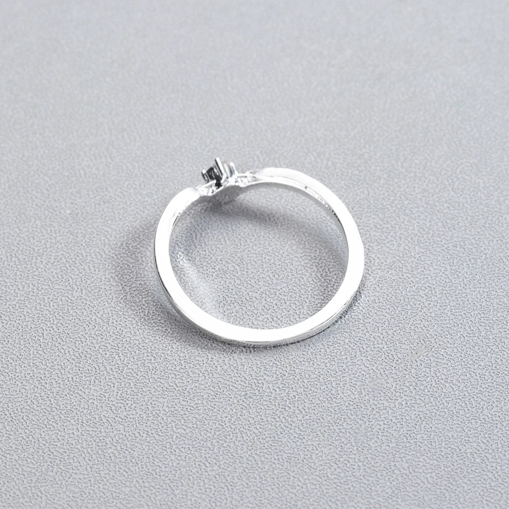 Женское кольцо с треугольным вырезом Cxwind регулируемое треугольное кристаллами