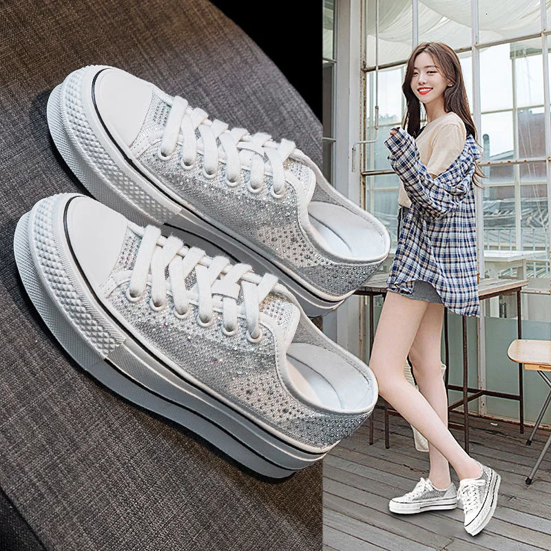 

European Station 2021 Fashion Women Diamond White Ins Board Shoes Small White Casual Department Of Sports Shoes spring summer