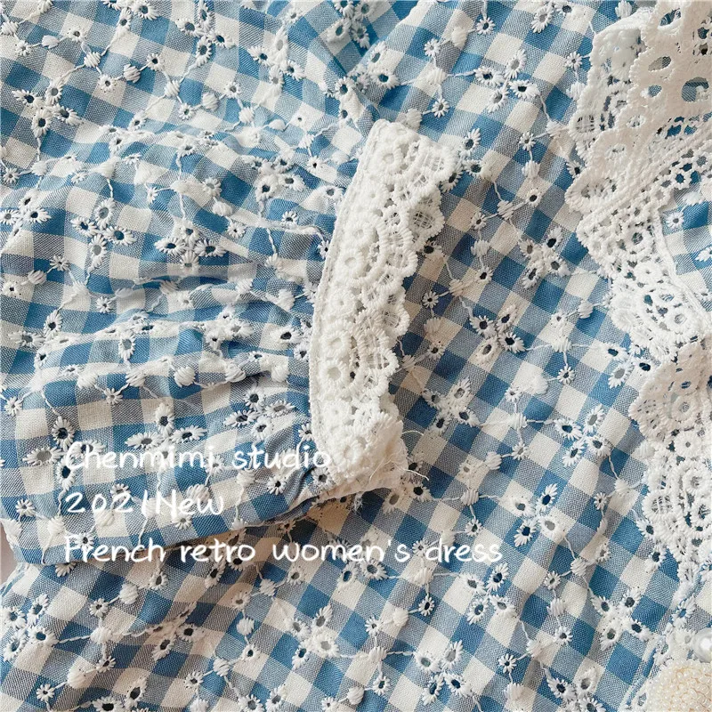 

2021 Spring Women Blouse Vintage Court Style Shirt Lace Stitching Flower Embroidery Plaid Overshirt Female Tops Blusas Mujer