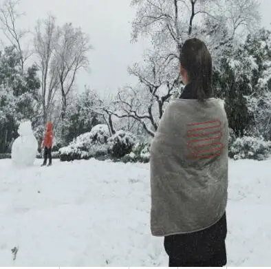 

Home + car USB Electric heater Fleece w Portable pocket for power bank shoulder heating body warm or seat heated Blanket cushion