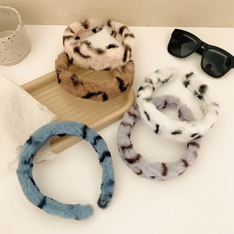 

New Leopard Print Plush Headband Personality Broad-sided Wash Makeup Headband Fashion Girl Hair Accessories Headdress