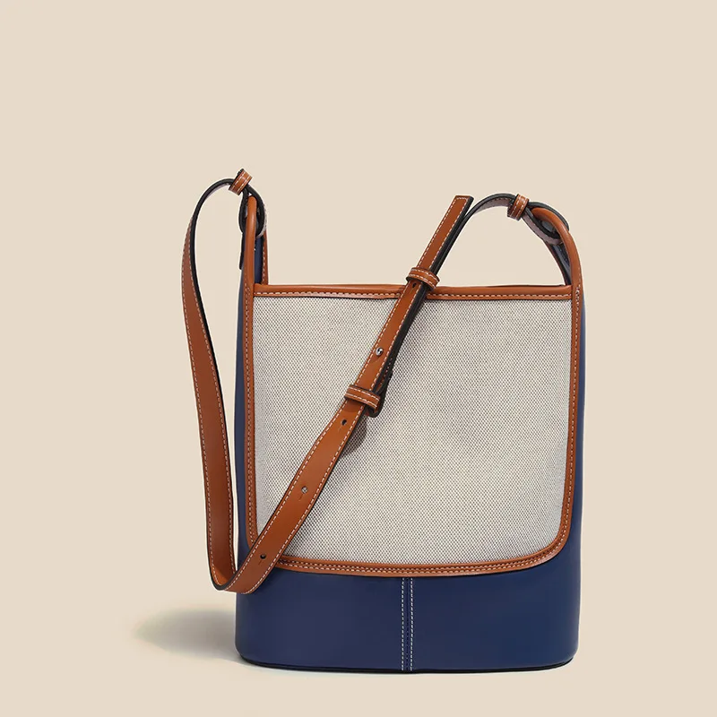 

2021 New Shoulder Bag Brand Design Contrast Canvas Bucket Bag autumn and Winter large Capacity Wrist Bag Korean Version