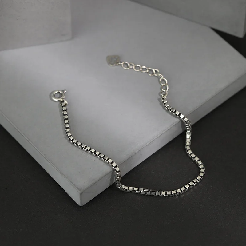 Женский винтажный минималистичный браслет на запястье с цепочкой вечерние