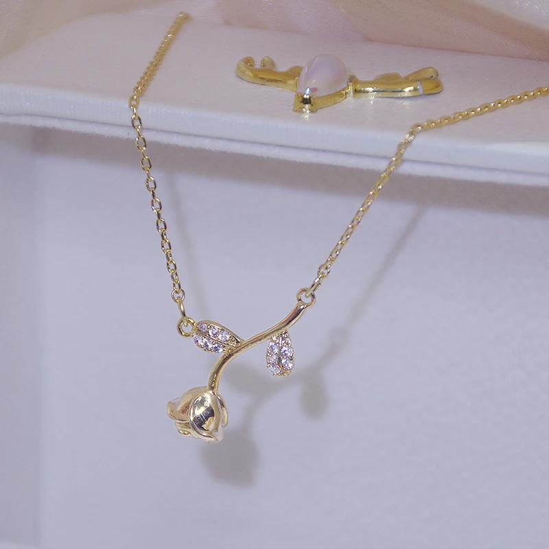 

Fashion Exquisite Gold Rose Flower Pendant Necklace for Women Pave Inlaid CZ Zircon Choker Wedding Jewelry Gift Women Jewelry