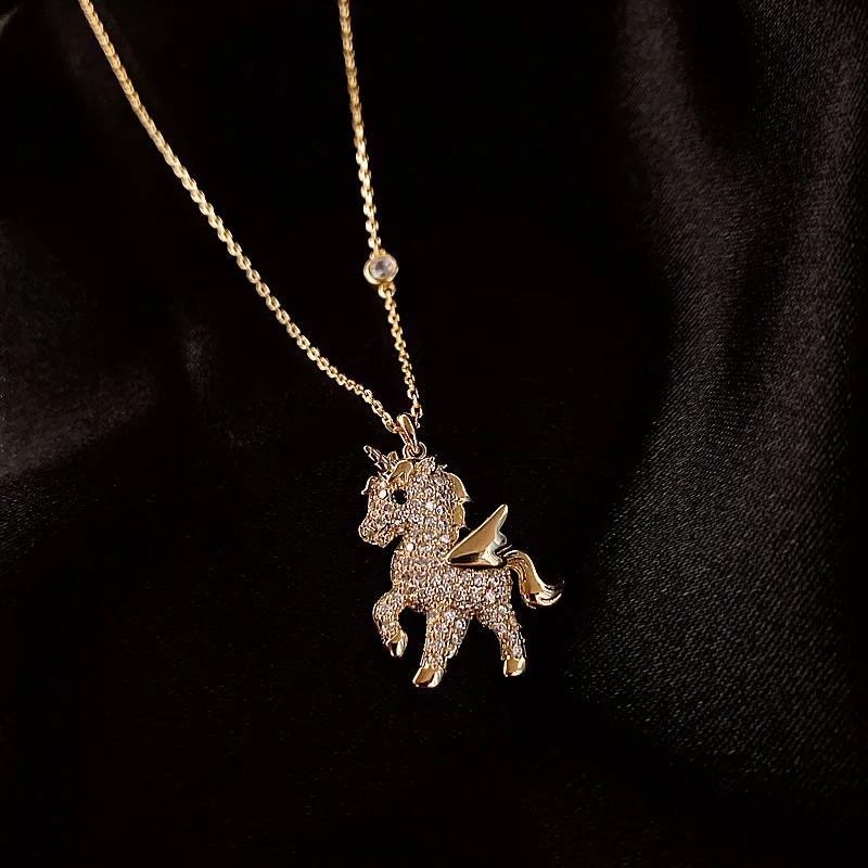 

Cute Children Anime Crystal Rhinestone Unicorn Pendant Necklace Christmas Charm Lucky Girl Women Fashion Party Animal Jewelry