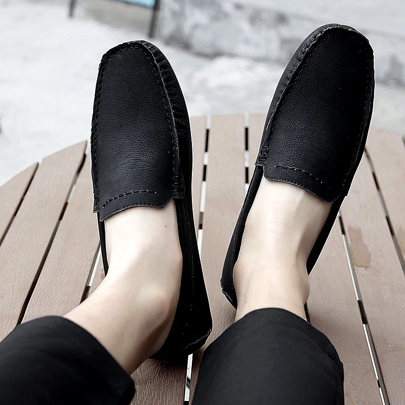 

Men Genuine Leather Casual trend Comfortable Shoes Breathable Loafers Footwear Walking Men's Peas Shoes Large size 38-47