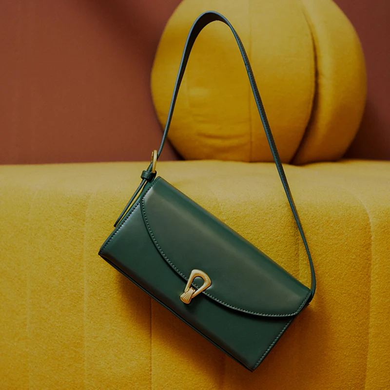 

LA FESTIN Bag 2020 new trendy simple female single shoulder square bag French leather retro small square bag fashion