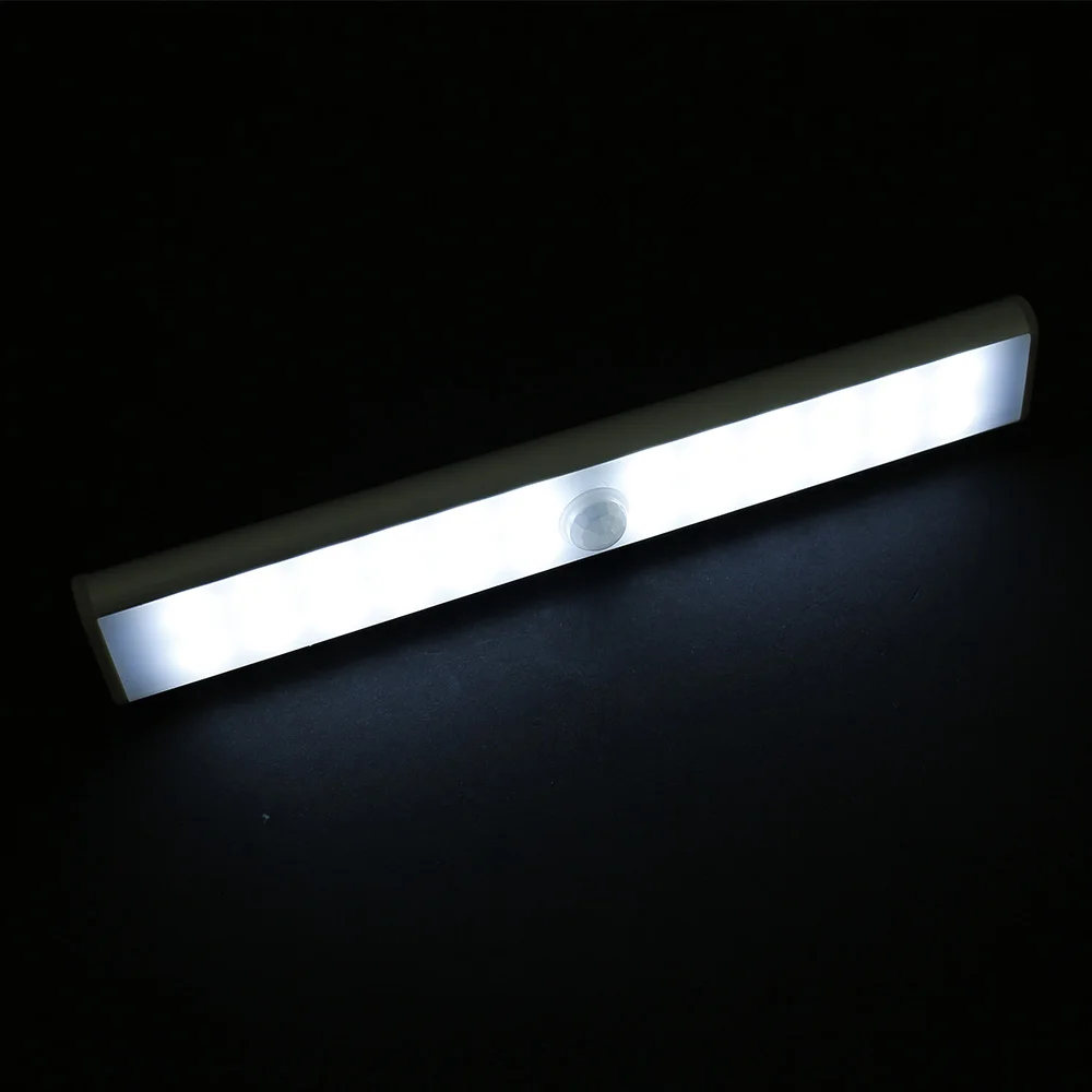 

Светильник для шкафа, 24/40/60s, 1/2 шт.