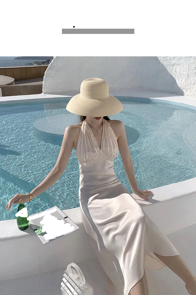 

Retro temperament goddess fan hanging neck seaside suspender dress French niche sexy backless satin beach dress