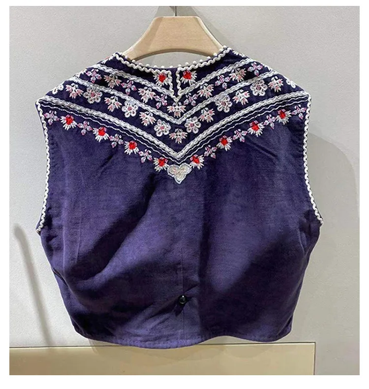 

2021 Summer Women's Vest Embroidered Pattern Retro Outer Wear Cropped Top Sleeveless Tank Top
