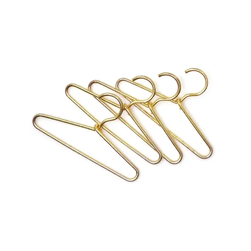

4pcs 1:12 Miniature Dollhouse Clothing Hangers Bedroom Wardrobe Decor Doll House Accessories Gift