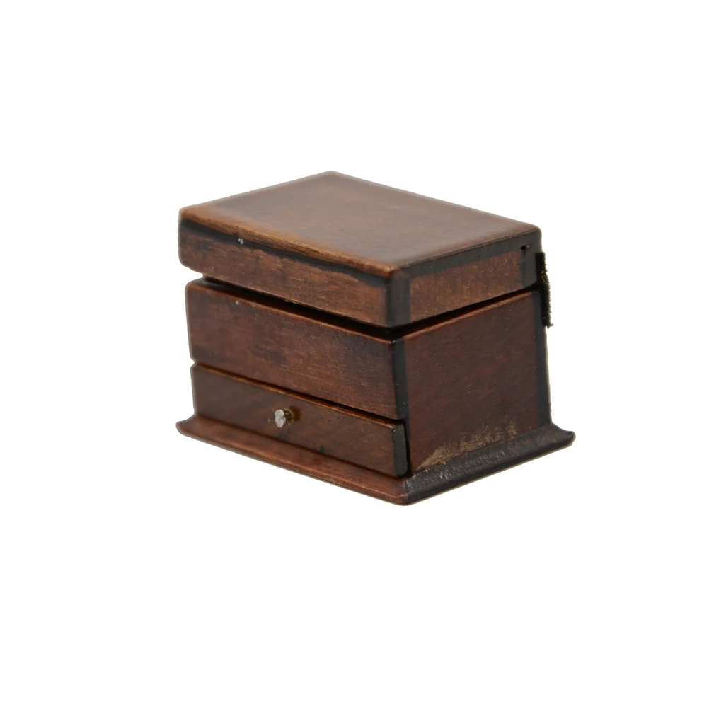 

1pcs 1:12 Dollhouse Decor Furniture Accessories Vintage Sewing Needlework Needle Kit Box Miniature Decor Kids Gift
