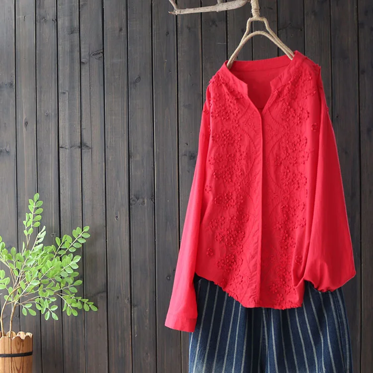 

Women Embroidery Blouse 2020 Fashion Long Sleeve Shirts big size Female V Neck Casual Tunic Mori Girl Cotton Loose