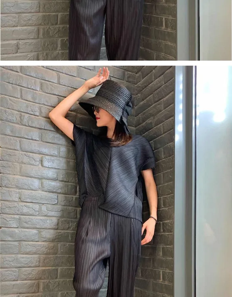 Changpleat новые женские футболки Топ Miyak плиссированный модный дизайн свободный v-образный вырез корейский стиль короткий рукав женская футболка Tide