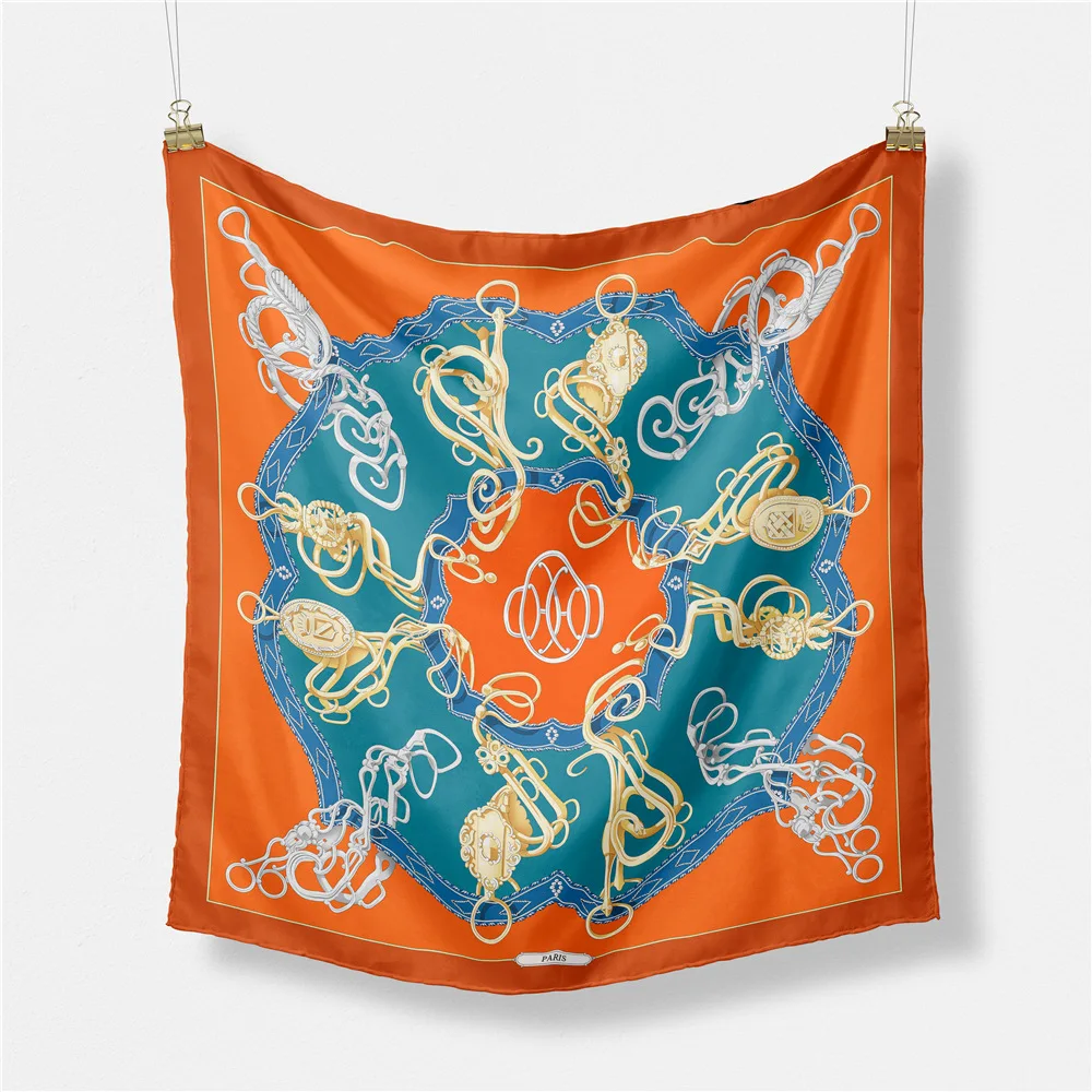 

2022 New Design Chain Print Silk Scarf Fashion Women Scarf Small Square Scarves Hijab Head Scarf Neck Tie Band Neckerchief