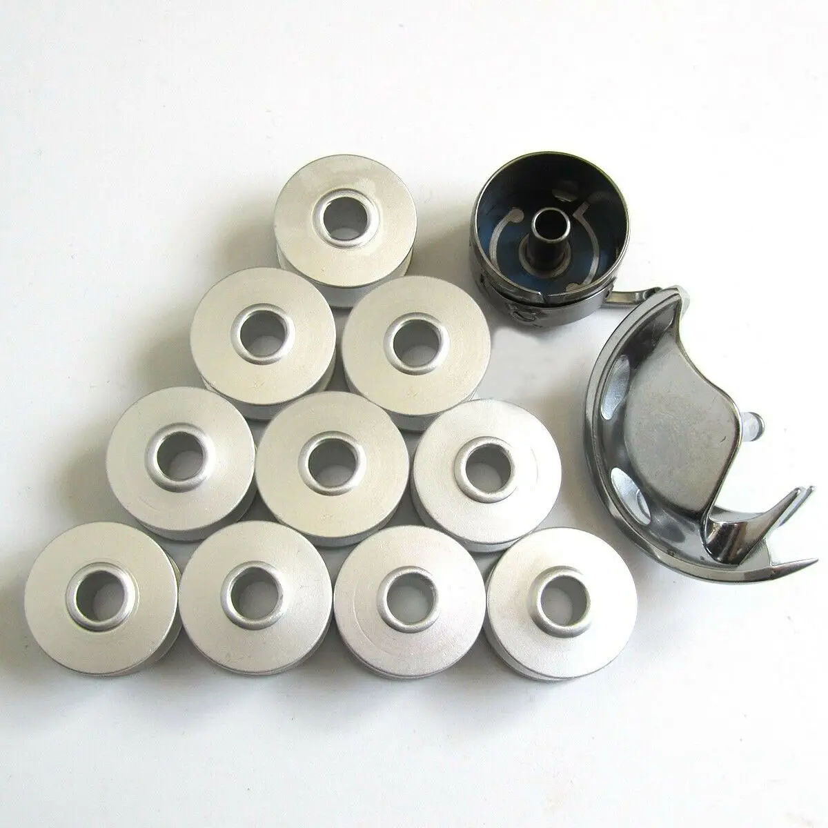 Sewing Machine Parts 1SET Shuttle Hook&ampbobbin Case &ampbobbin FOR JUKI AMS-210A 12A 212A B1818-280-000+BC-LK(J3)-NBL+B1827-280-000 | Дом и