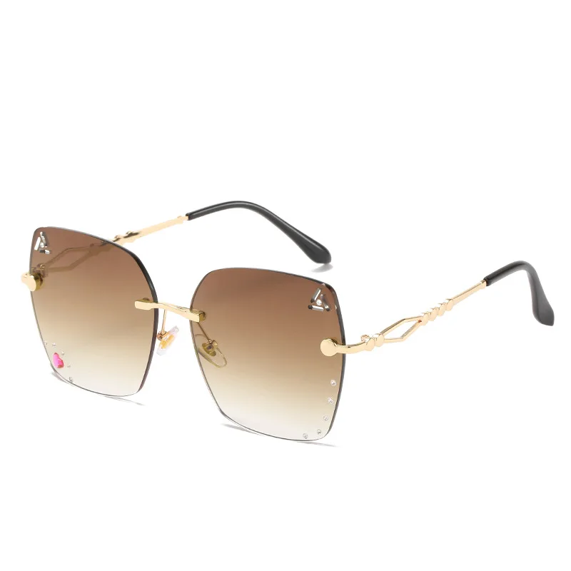 

Diamond Square Sunglasses for Women Men Luxury Brand Designer Crystal Sexy Frame Sun Glasses Rhinestone Eyewear UV400 Oculos