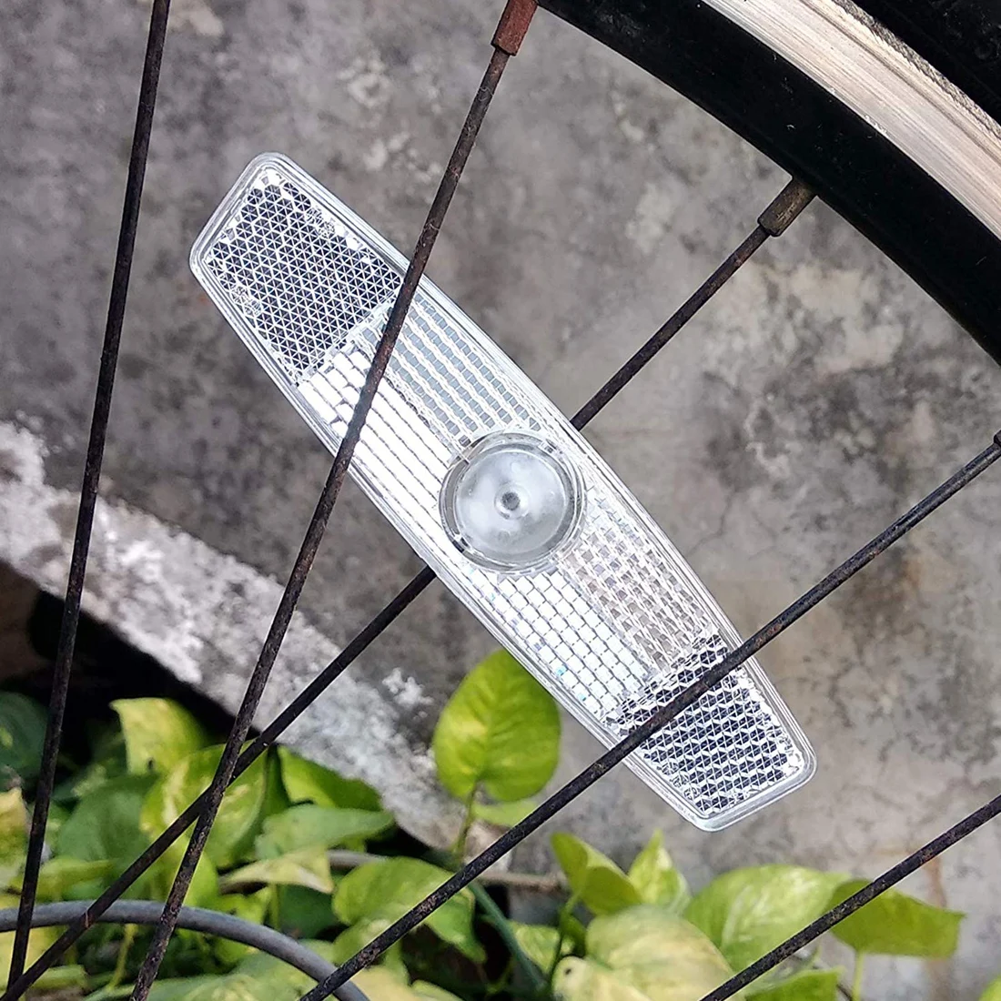 

1Pair Bicycle Spoke Reflective Sheet Bike Wheel Lamp Safety Spoke Reflector Reflective Mount Clip Warning Lights