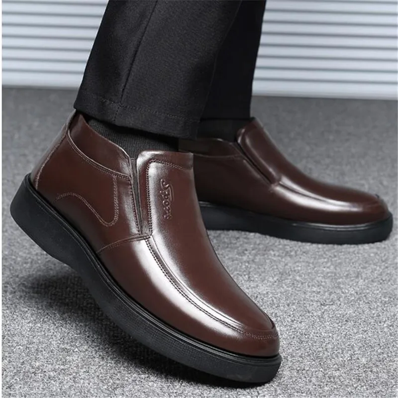 Теплые зимние ботинки с шерстяным мехом мужские черные деловые классические