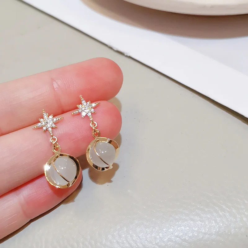 Новые женские серьги золотого цвета металлические полые геометрические