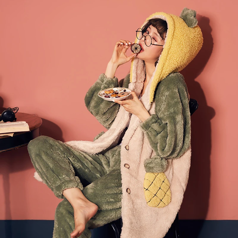 Зимняя женская пижама с капюшоном толстая фланелевая теплая длинным рукавом