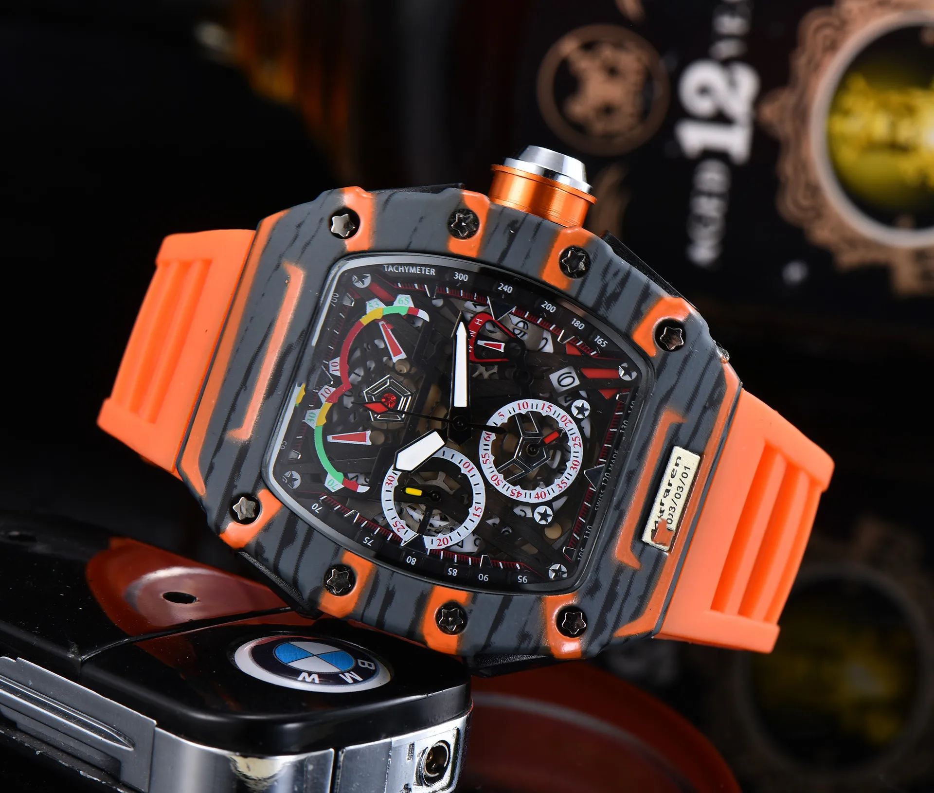 

New fashion classic men's high grade business watch waterproof watch wine barrel watch personality WATCH QUARTZ WATCH