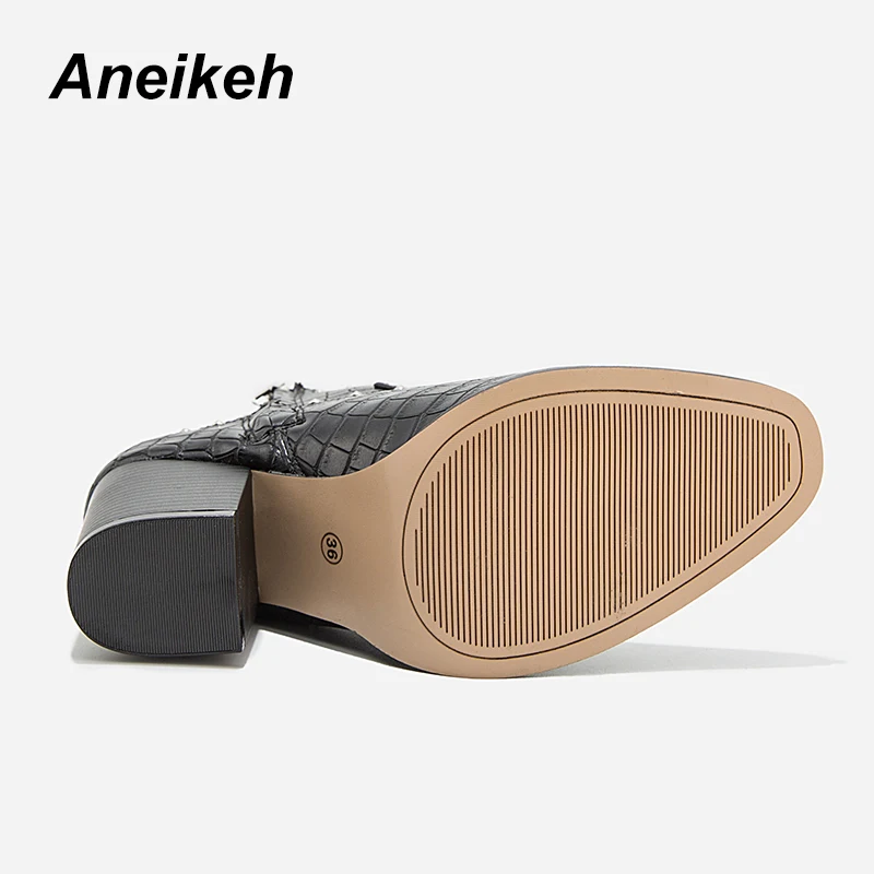 Женские полусапожки с заклепками Aneikeh осенне-зимние острым носком на высоком