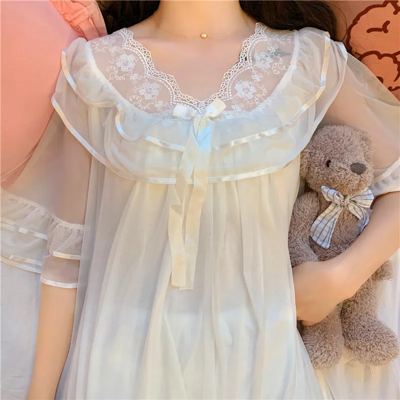 

Vintage White Nightgown Women's Sleepwear Victorian Romantic Lace Mesh Lolita Night Dress Princess Summer Women Fairy Loungewear