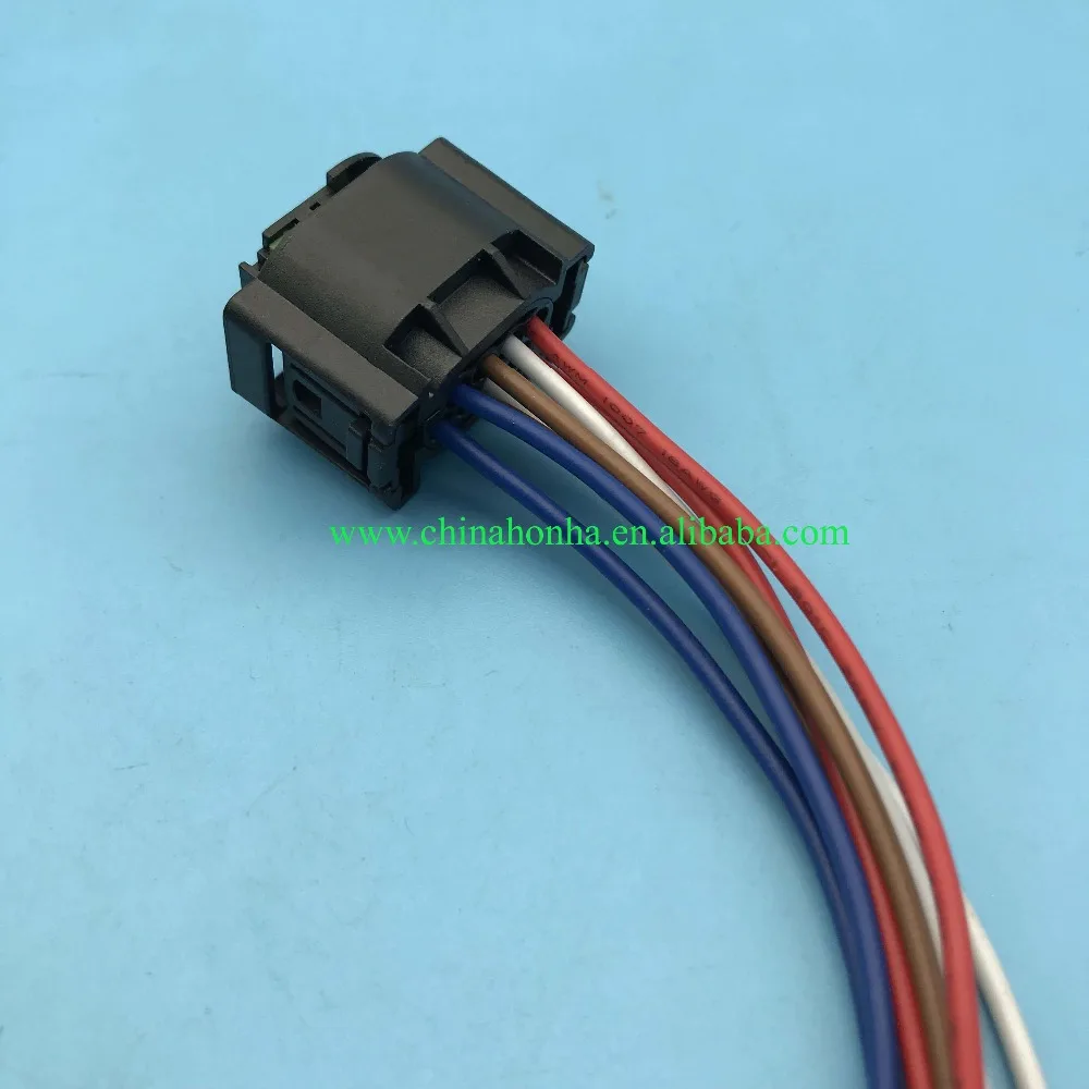 

Free shipping 4F0 972 708 1-1418552-1 1-1534229-1 8 Pin Reverse Sensor Rada For Car Connector Female Plug Wire Harness