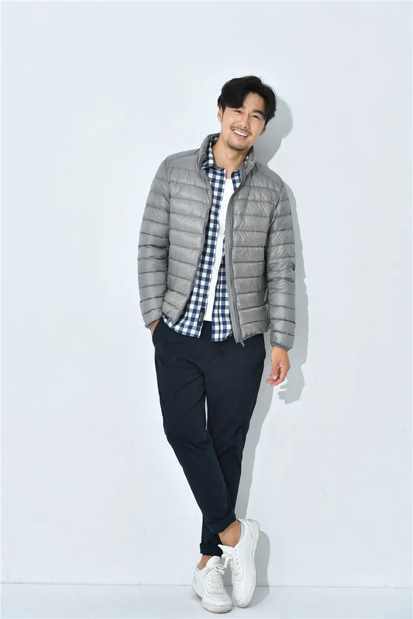 2019 на осень зиму ультра тонкий легкий пуховая куртка для мужчин со стоячим