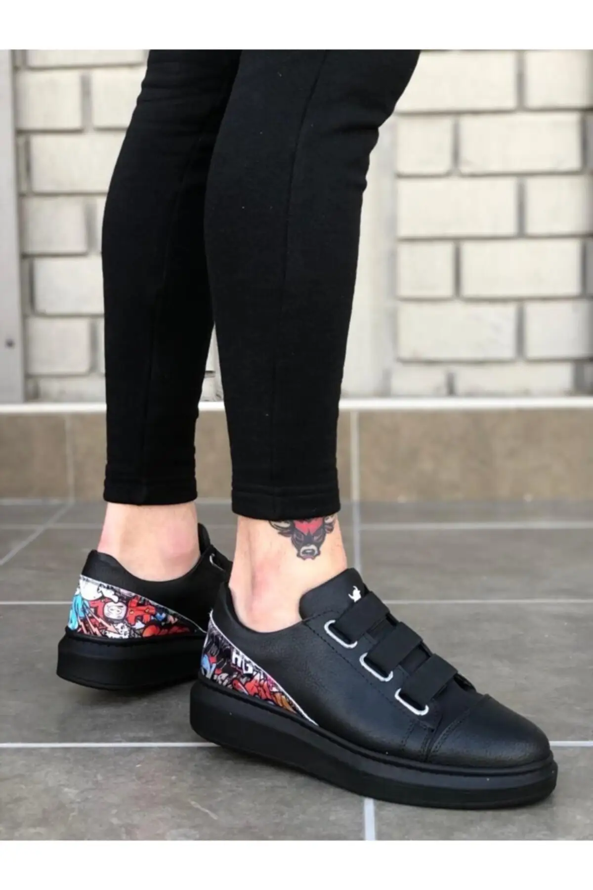 

Men's Black Shoes sneaker chaussure daily sports and hiking shoes