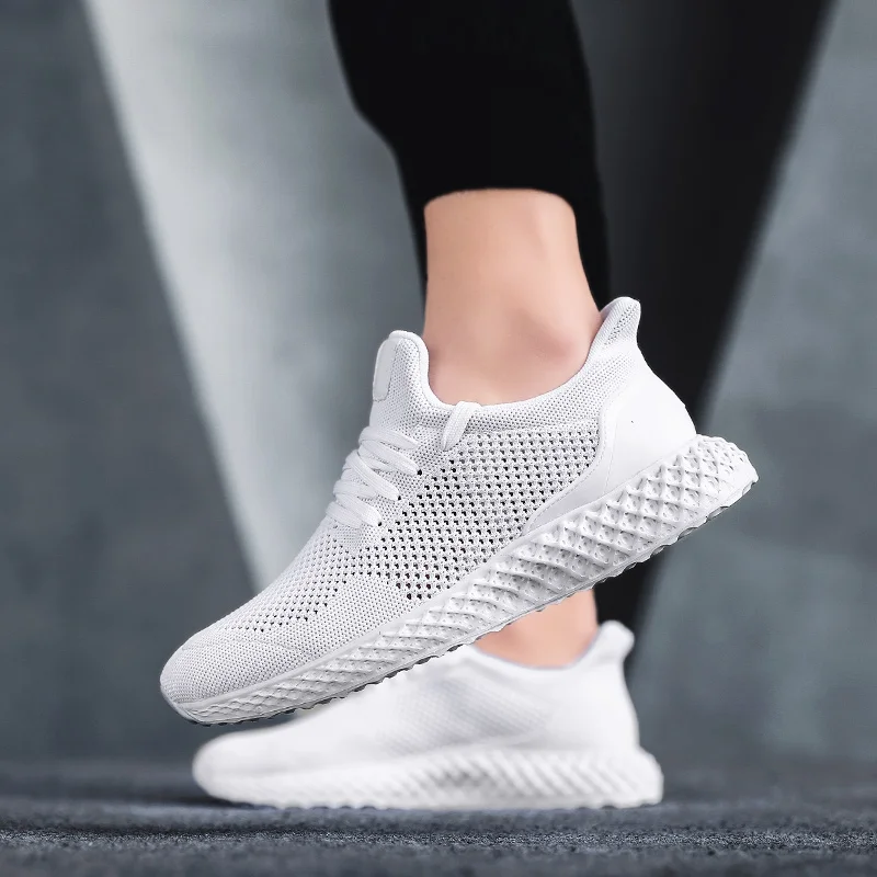

New Running Shoes Men Outdoor Casual Sneakers Non-slip Jogging Walking Trainers Sports Shoes Fashion Comfortable Athletic Shoes