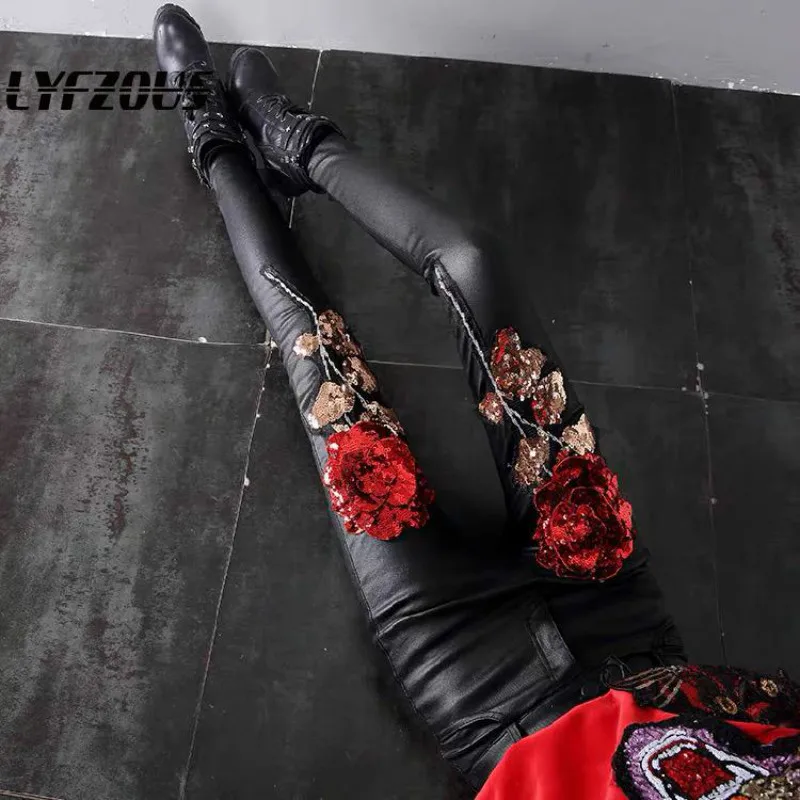 Черные узкие кожаные брюки с высокой талией женские из искусственной кожи