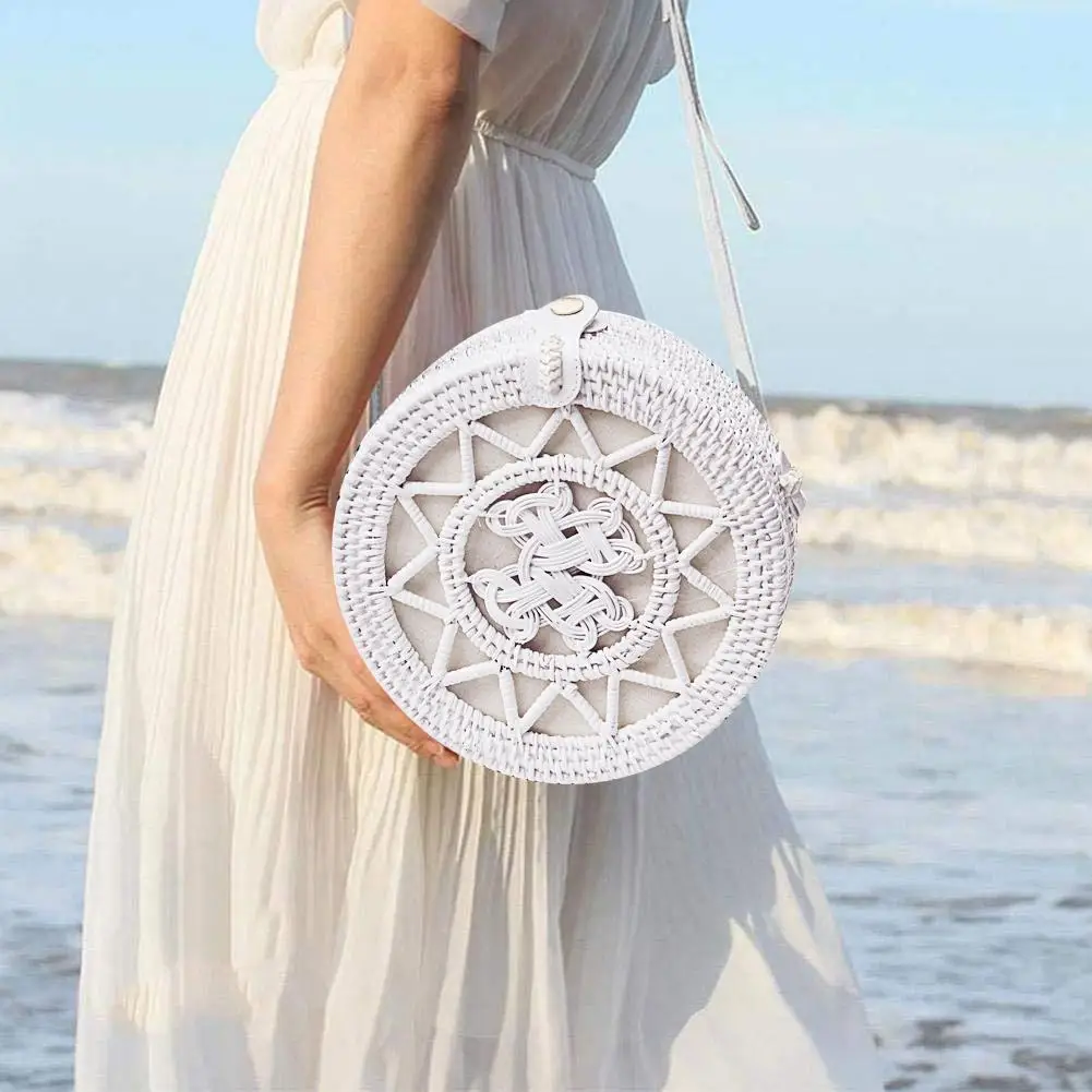 

Rattan Purse Women - Handwoven Round Beach Bag Natural Straw Messenger Tote Bag Crossbody Gift For Ladies Bohemian Style Summer