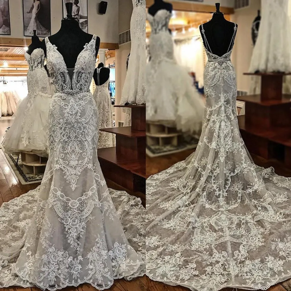 

Amazing Mermaid Beaded Wedding Dresses Deep V Neck Appliqued Lace Backless Bridal Gowns Sweep Train robes de mariée