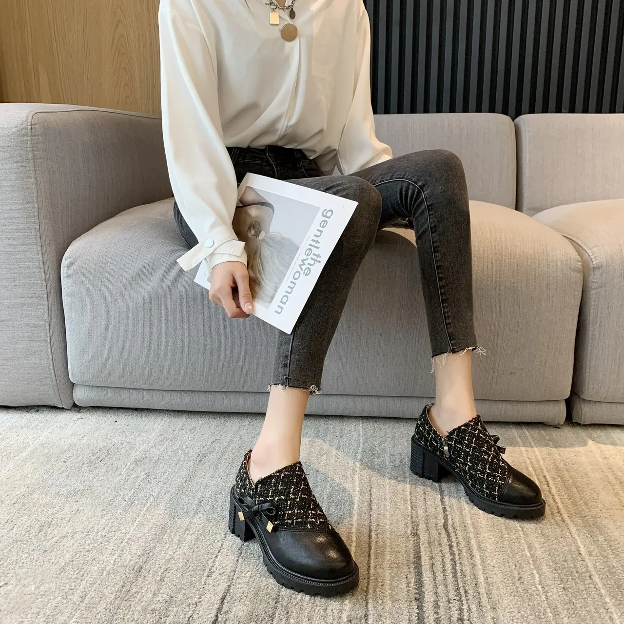 

Platform Oxford Shoes Women 2021 Spring Elegant Beige Black High Heel Loafers Butterfly-knot Decoration Comfortable Leather Shoe