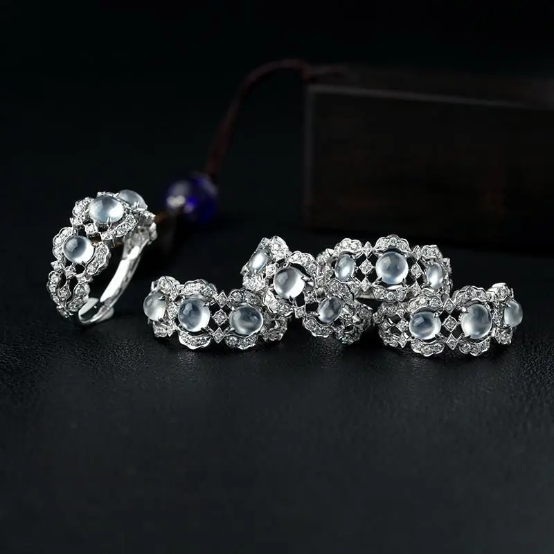 

Оригинальный новый круглый Халцедон с бриллиантовым ледяным яичком, регулируемое кольцо, китайские ретро очаровательные брендовые серебр...